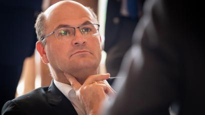 Archivbild: Peter Kneffel
Albert Füracker (CSU) ist Staatsminister der Finanzen in Bayern.