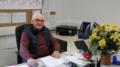 Bild: prh
In seinem zweiten Zuhause, dem AWO-Heim gleich in seiner Nachbarschaft verbringt Franz Witt auch als Rentner viel Zeit. Als Vorsitzender des Ortsvereins kümmert er sich auch um die Verwaltung des Hauses und um Essen auf Rädern für Senioren.