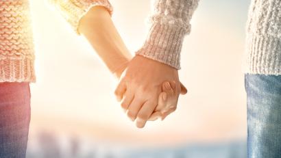 Bild: Konstantin Yuganov - stock.adobe.com
Wahre Liebe zeichnet sich unter anderem durch Respekt und Freiheit aus.