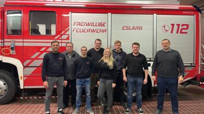Bild: gz
Der Feuerwehrkommandant Georg Rauch (rechtzs) und sein Stellvertreter Markus Lehner stellten ihr Führungsteam auf.