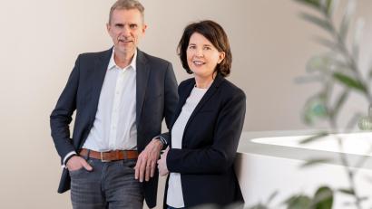 Bild: Samhammer AG
Thomas Hellerich und Annemarie Zink-Kunnert, Vorstände und Mehrheitsgesellschafter der Samhammer AG.
