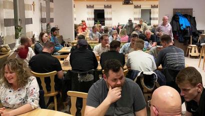 Bild: no
Zufrieden zeigte sich der SV Illschwang mit dem Besuch seines Bockbierfests im Sportheim.