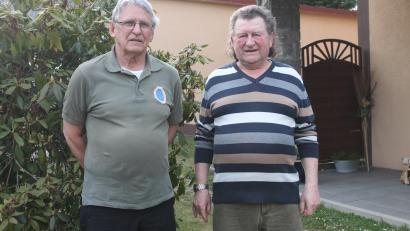 Bild: pi
Ein agiler Siebziger: Josef Spandl (rechts)