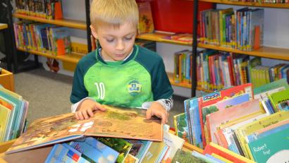 Bild: gi
Dass Lesen großen Spaß macht, haben die Grundschüler bei ihrem ersten Büchereibesuch festgestellt.