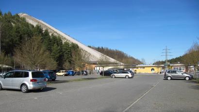 Bild: fg
In der Sommersaison 2022 ist wohl das Parken am Monte Kaolino noch kostenlos. Ab 2023 sind Parkscheinautomaten im Gespräch.
