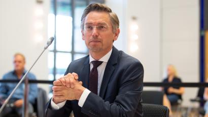 Bild: Sven Hoppe/dpa
Tobias Reiß (CSU), Parlamentarischer Geschäftsführer der CSU, kann mit beiden Lösungen leben.