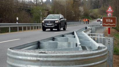 Bild: Wolfgang Steinbacher
Die Sanierungsarbeiten an der Bruckmühlbrücke (Kreisstraße AS 5) sind nun abgeschlossen.