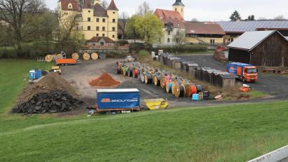 Bild: njn
Die größte Maßnahme im Erbendorfer Haushalt ist der weitere Breitbandausbau. Genügend Material ist jedenfalls da.