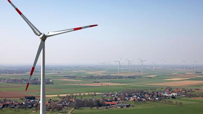 Symbolbild: Oliver Berg
Windräder einer Windenergieanlage
