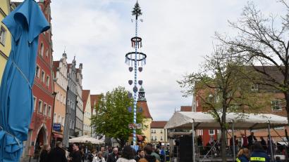 Bild: hcz
Der Weidener Maibaum des Jahres 2022.
