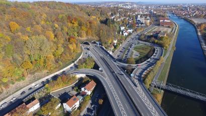 Bild: Autobahn Südbayern / Felix Bonn
Der Pfaffensteiner Tunnel von oben.