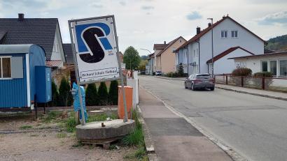 Bild: Bugl
Anlieger beschweren sich darüber, dass in der Bahnhofstraße zu schnell gefahren wird.