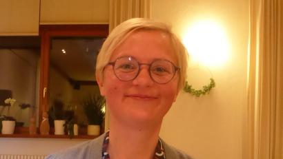 Bild: Angelika Lang-Salzl/exb
Maria Treiber sprach beim Obst- und Gartenbauverein über die Gestaltung von Gräbern.