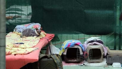 Bild: Wolfgang Steinbacher
In der Turnhalle des Gregor-Mendel-Gymnasiums sind ukrainische Flüchtlinge untergebracht. Die Stadt Amberg sammelt Spenden.