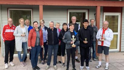 Bild: bey
Jede Menge Pokale gab es für die Mitglieder der Tennisgemeinschaft.