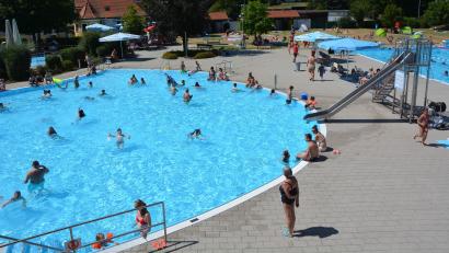 Archivbild: jr
Am Samstag, 7. Mai, wird das Egrensisbad geöffnet. Die Verantwortlichen hoffen auf eine möglichst normale Badesaison mit vielen Besuchern.