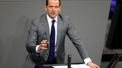 Archivbild: Jörg Carstensen/dpa
Auch der Weidener Bundestagsabgeordnete Albert Rupprecht wird als neuer CSU-Generalsekretär gehandelt. Er hat aber wohl nur Außenseiterchancen.