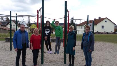 Bild: Gisela Preiß/exb
Bei der ersten Sitzung des Schulparlaments an der Teunzer Grundschule ging es um die Überführung der Mittagsbetreuung in den offenen Ganztag.