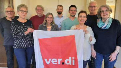 Bild: Christian Rappl/exb
Verdi Amberg hat eine neue Führung (von links): Peter Seidel, Claudia Piehler, Dieter Weiß, Margit Hassel, Christian Braun, Raphael Lang, Maria Argentieri, Ingolf Just und Margareta Seegerer.