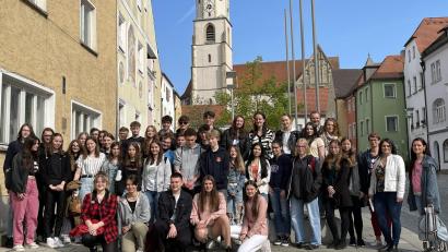Bild: Marko Pammer/exb
Die Gäste aus Tschechien kamen zu einem Empfang ins Rathaus, danach entstand das Gruppenbild.