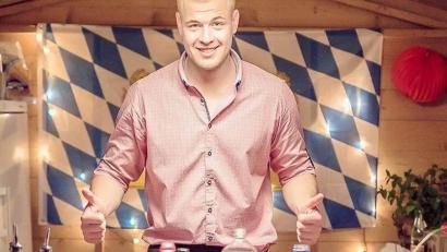 Bild: mis
Alexander Buchner weiß, wie ein Cocktail zubereitet werden muss.