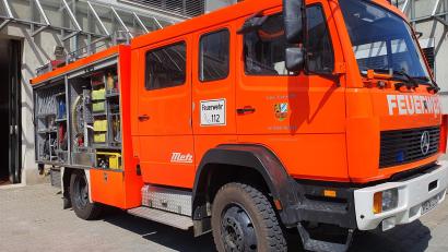 Bild: Lowak
Das Tanklöschfahrzeug TLF16/25 geht als Spende in die Ukraine. Zuletzt war das Auto bei der Feuerwehr Rothenstadt im Einsatz.