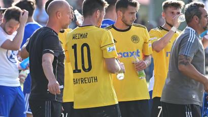 Archivbild: ref
Trainer Timo Rost ist mit der SpVgg Oberfranken Bayreuth aufgestiegen.
