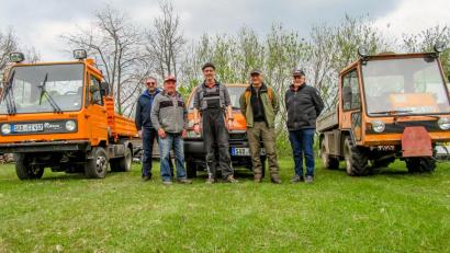 Bild: Thomas Neidl/exb
Bei einer Reinigungsaktion befreiten die Naturfreunde Straßen und Fluren rund um Rottendorf von Unrat.