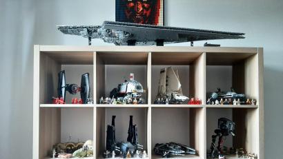 Bild: Georg Bräutigam/exb
Lego Star Wars in einem Regal.