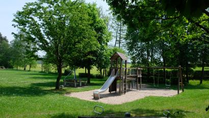 Bild: do
Aufrüsten will der Gemeinderat auch den Spielplatz in Oberbibrach. Federführend kümmert sich Martin Kräml um die Planung. Eine erste Kostenschätzung liegt bei zirka 45.000 Euro.