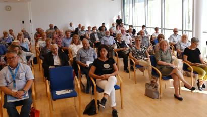 Bild: gf
Gut besucht war das Senioren-Forum, bei dem vor Abzocke gewarnt wurde und sich der SkF sowie das neue Senioren-Servicehaus Amberg vorstellten.