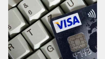 Symbolbild: Ole Spata/dpa
Geschäfte übers Internet können manchmal ihre Tücken haben.