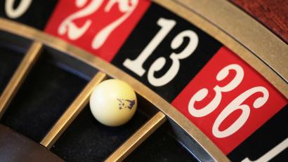 Symbolbild: Oliver Berg/dpa
Kommt die Zahl 13 im Märchen vor, wird es oft spannend in der Geschichte.