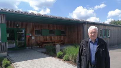 Bild: Winderl, Kristin [wrl]
Im Mehrgenerationenhaus der AWO in Oberviechtach wird viel Seniorenarbeit geleistet. Die AWO stellt einen Vertreter für den Seniorenbeirat, ebenso ist Karl-Heinz Stoppa (im Bild) als ehemaliger Stadtrat dabei.