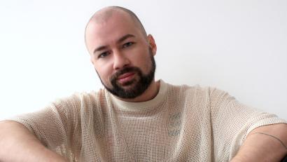 Bild: Bert Alan
Benjamin Hartmann hat sein Mode-Label Human Blood verlassen und will jetzt als DJ I Am Indabah durchstarten.