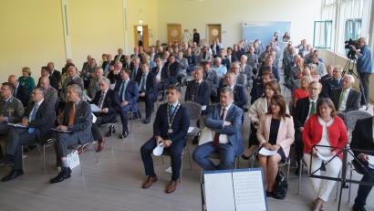 Bild: wel
Zahlreiche Gäste, darunter Bundestagsabgeordnete und Mitglieder des Landtags, kamen zum Jahresempfangs des Bundeswehrverbandes nach Oberviechtach.