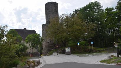 Archivbild: fz
Thema im Bauausschuss Windischeschenbach war auch die Fassade der Burg in Neuhaus.