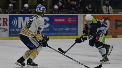 Bild: gb
Die Blue Devils (blaues Trikot) haben ein straffes Vorbereitungsprogramm vor sich.