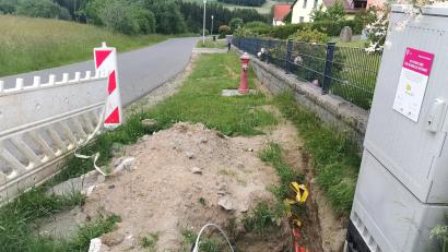 Bild: Portner
Wie hier in Obermurach läuft der Breitbandausbau in Teilen der Stadt Oberviechtach an. Rund 1,7 Millionen Euro werden investiert.