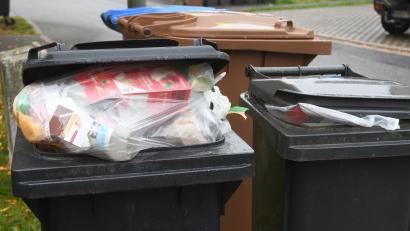 Bild: Gabi Schönberger
Ein Unbekannter hat eine Mülltonne gestohlen.