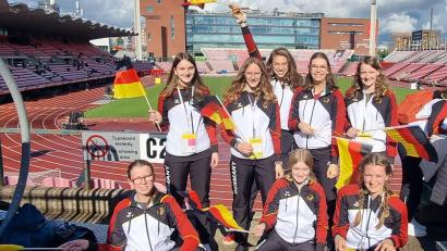 Bild: exb
Die "Dance-Mädels" des Weidener Turnerbunds im finnischen "Tampereen Stadion".