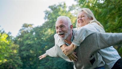 Symbolbild: Tijana - stock.adobe.com
Älterwerden ist kein Vergnügen – oder doch?