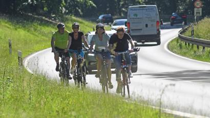 Bild: Gabi Schönberger
Radfahren am Fischerberg ist ein Risiko, das die Stadt Weiden und die Theisseiler seit über einem Jahrzehnt beschäftigt.