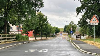 Bild: stg
Aktuell ist es noch die Badstraße, über den künftigen Straßennamen soll in der August-Sitzung des Kemnather Stadtrates beschlossen werden.