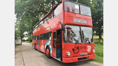 Bild: upl
Mit diesem Bus, einem MAN SD 200, Baujahr 1985, ist der Unfall am Freitagabend passiert.