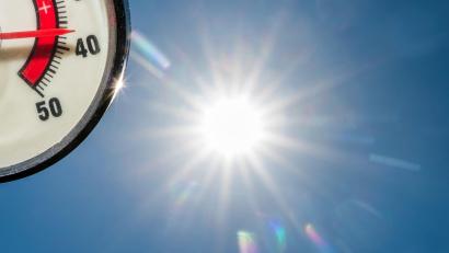 Archivbild: Patrick Pleul/dpa
Wie zuverlässig sind Hitze-Vorhersagen knapp eine Woche im Voraus - und wie heiß wird es in der Oberpfalz werden? Oberpfalz-Medien Wetterexperte Andy Neumaier gibt Antworten.