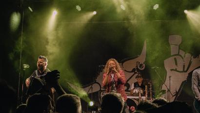 Bild: Rene Braeutigam/Bild-Punkte
Heimatrauschen heißt es beim fetzigen Gastspiel der "Troglauer" .