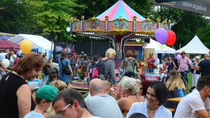 Archivbild: Kunz
Auf dem Kinderbürgerfest ist seit 1994 im Weidener Max-Reger-Park einiges los. 2020 und 2021 fiel die Gaudi der Corona-Pandemie wegen aus.