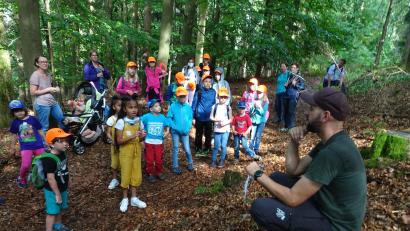 Archivbild: stn
Äußerst interessant und lehrreich gestaltete Förster Andreas Arnold die Waldolympiade im Kinderferienclub Neustadt beim Programm der vergangenen Jahre.