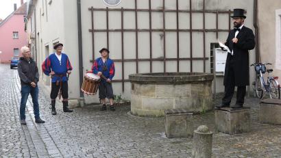 Bild: jzk
Viel Beifall erhielt Martin Mayer als Schulinspektor in der Lateinschule.
